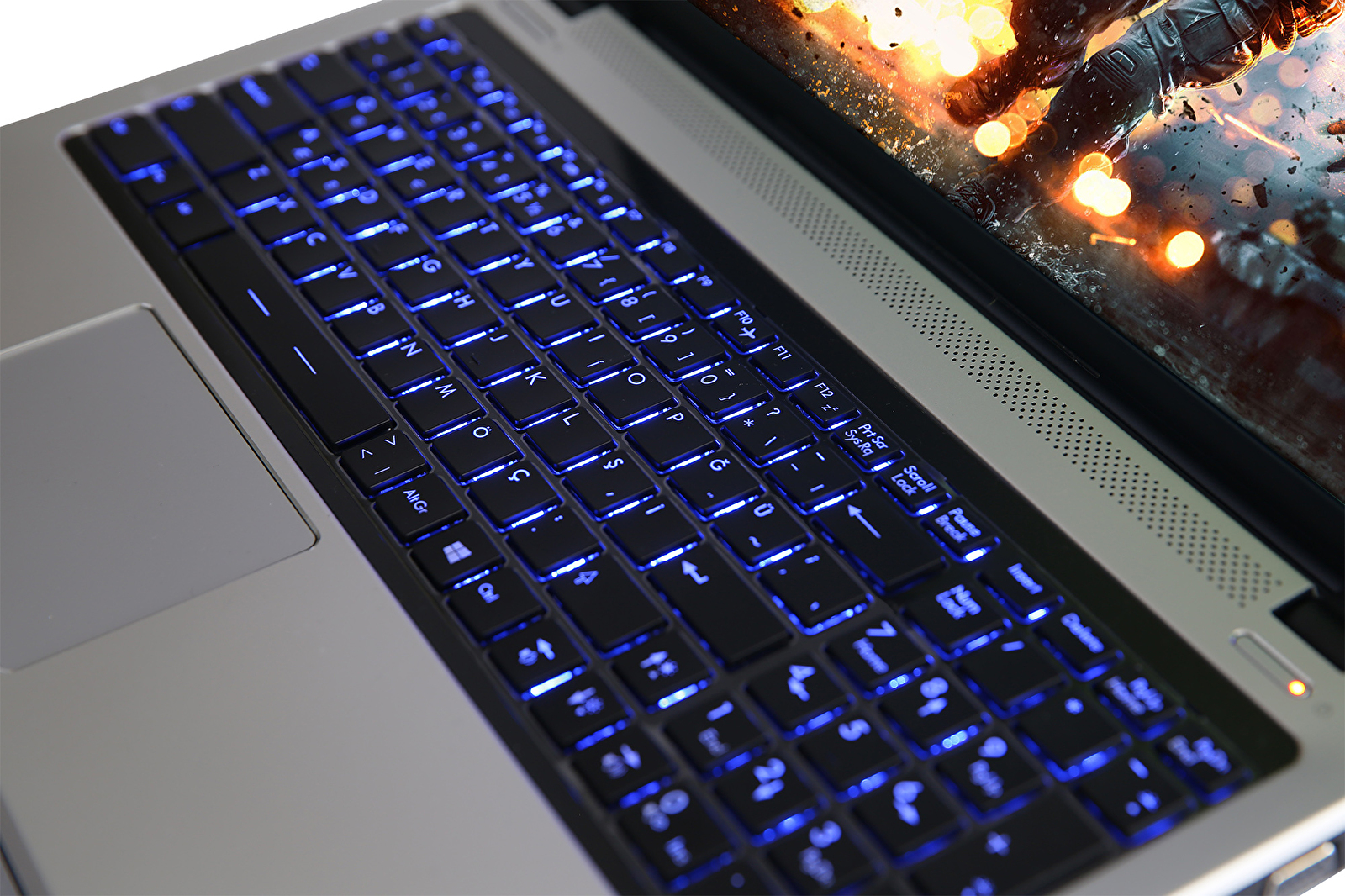 MONSTER® Q47MS-16GC2 15.6" 10290
