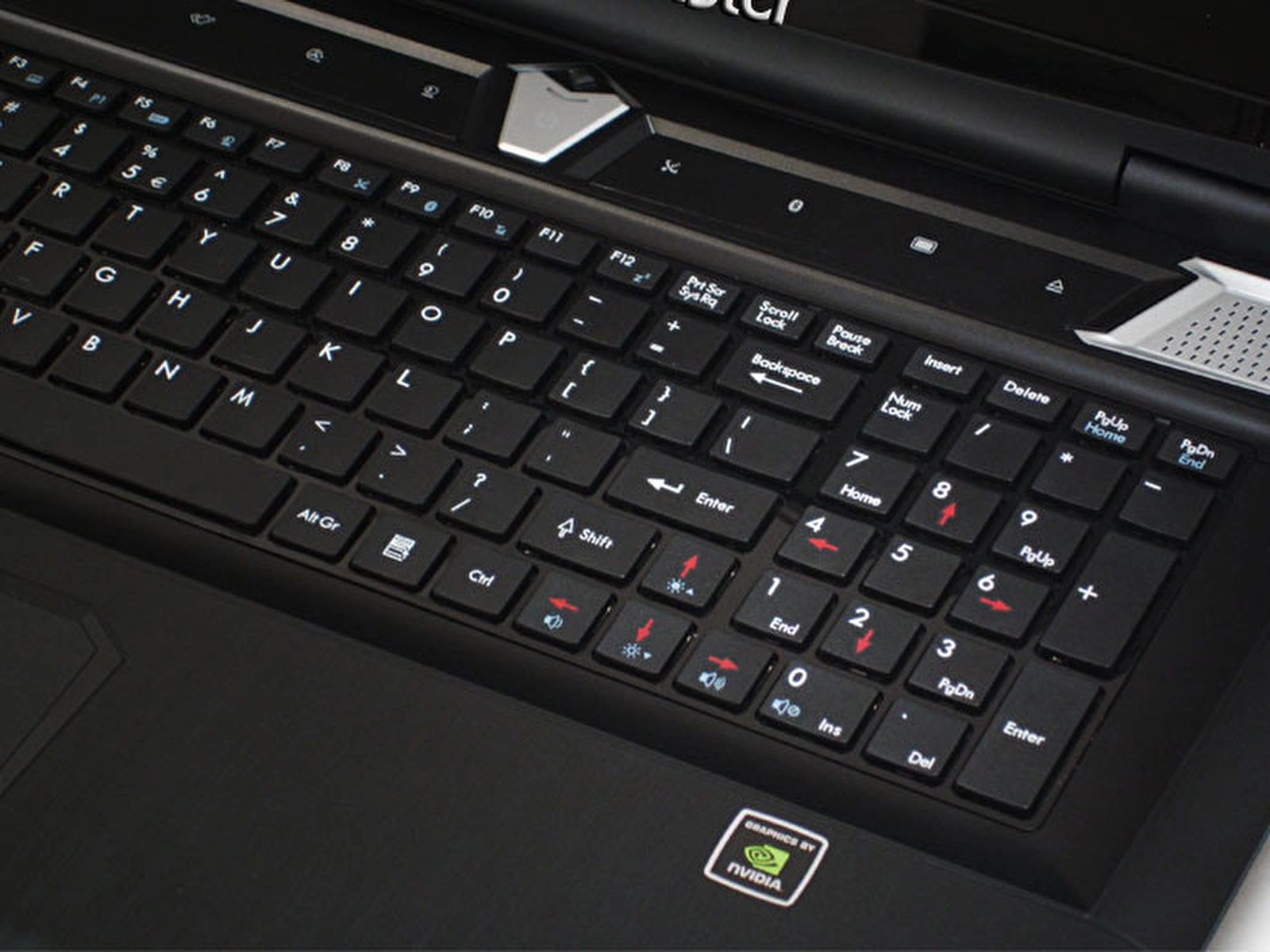 MONSTER® Q63MS-176260 17.3" 8694