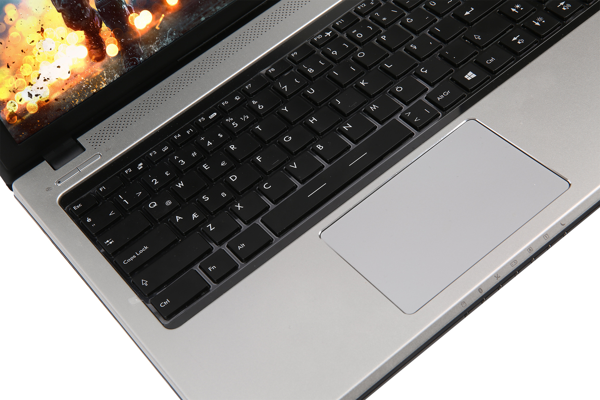 MONSTER® Q47MS-16GC2 15.6" 10284