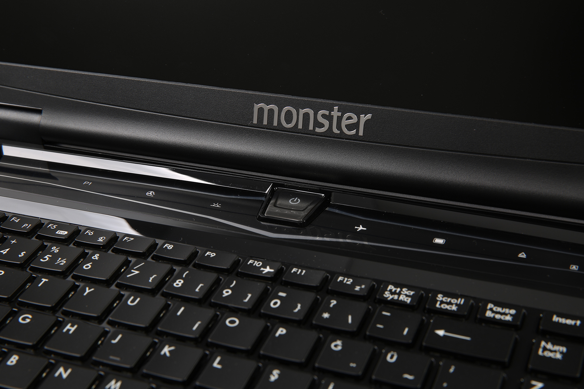 MONSTER® TULPAR T7 V2.4.1 17.3" 11550